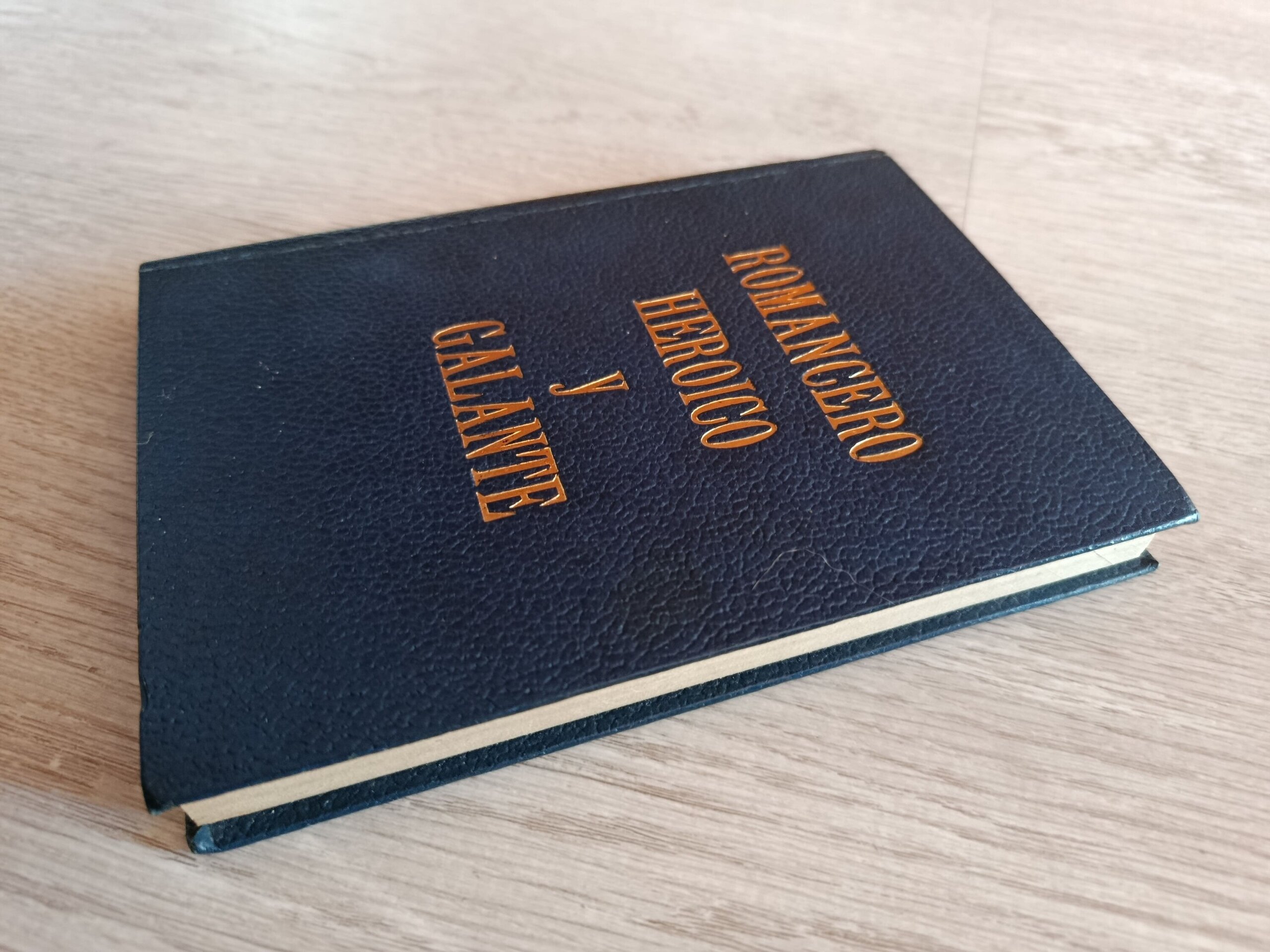 Romancero Heroico y Galante - Selección de romances castellanos - 2