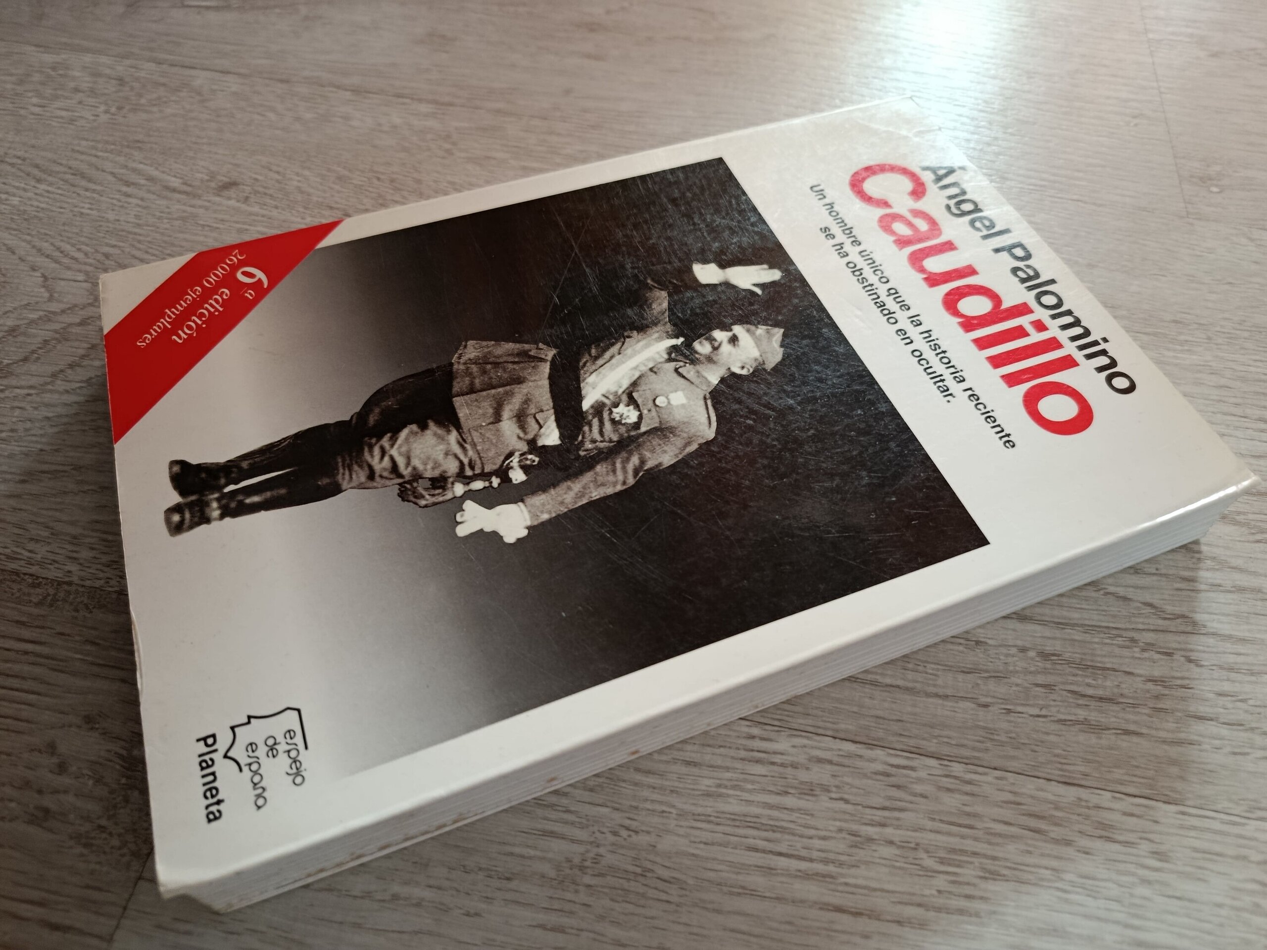 Caudillo - libro - 2