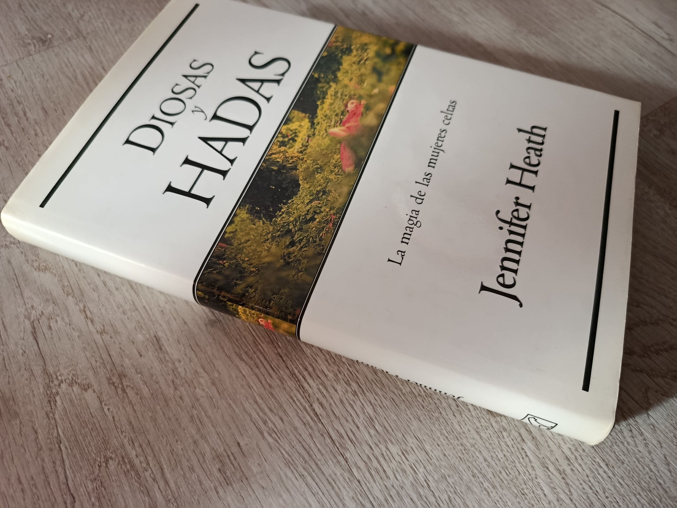 Diosas y Hadas - La magia de las mujeres celtas - libro - 3