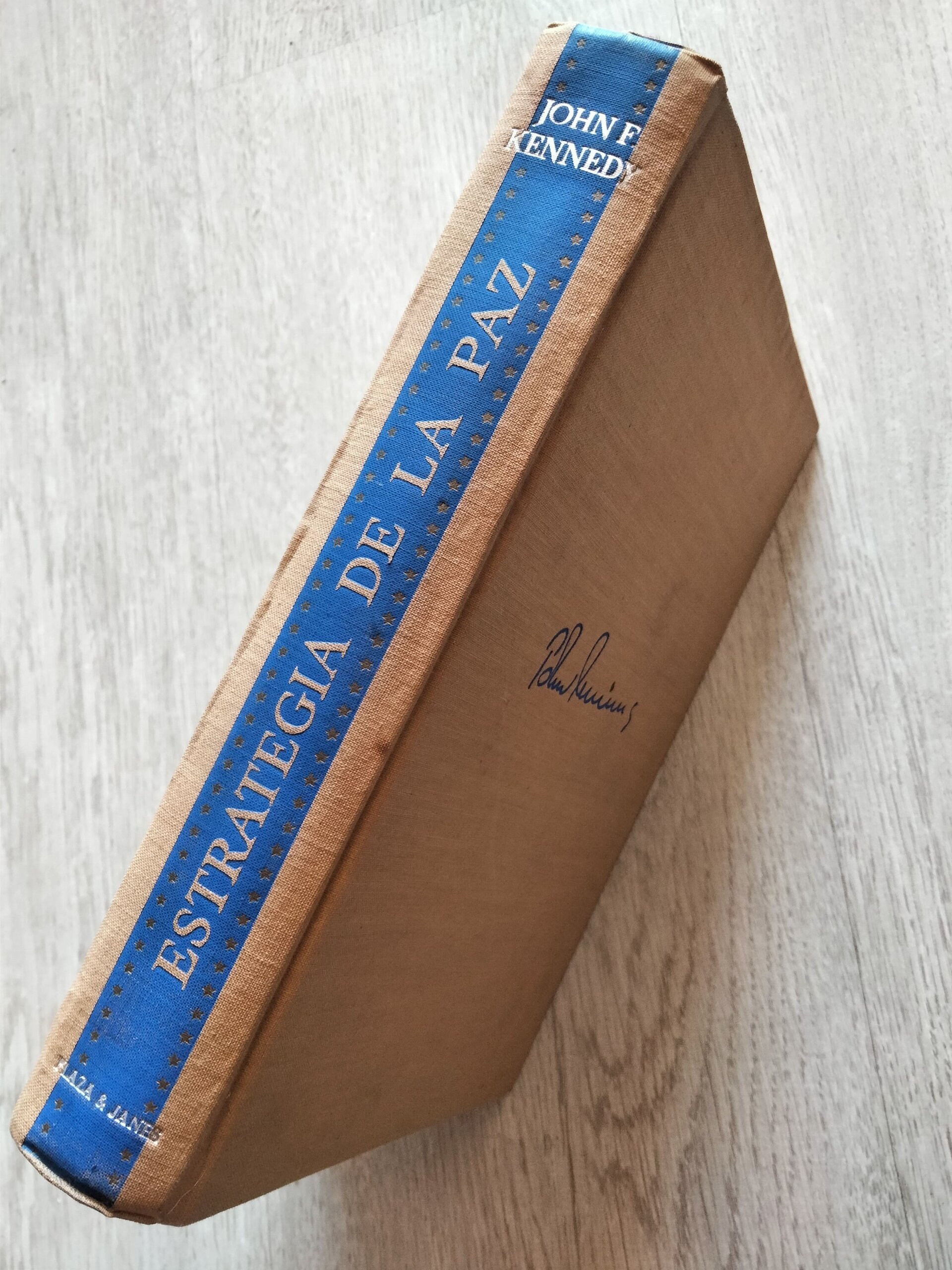 (1961) John F. Kennedy - Estrategia de la paz - 3