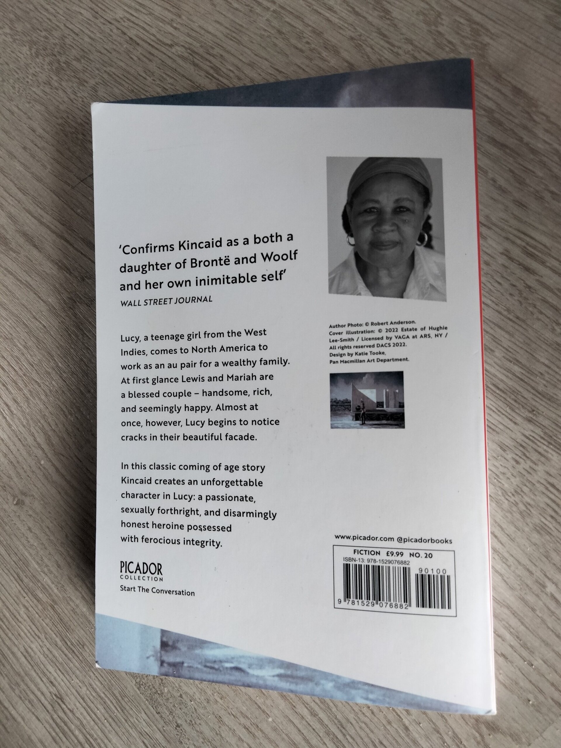 Lucy - Jamaica Kincaid (English) - 2