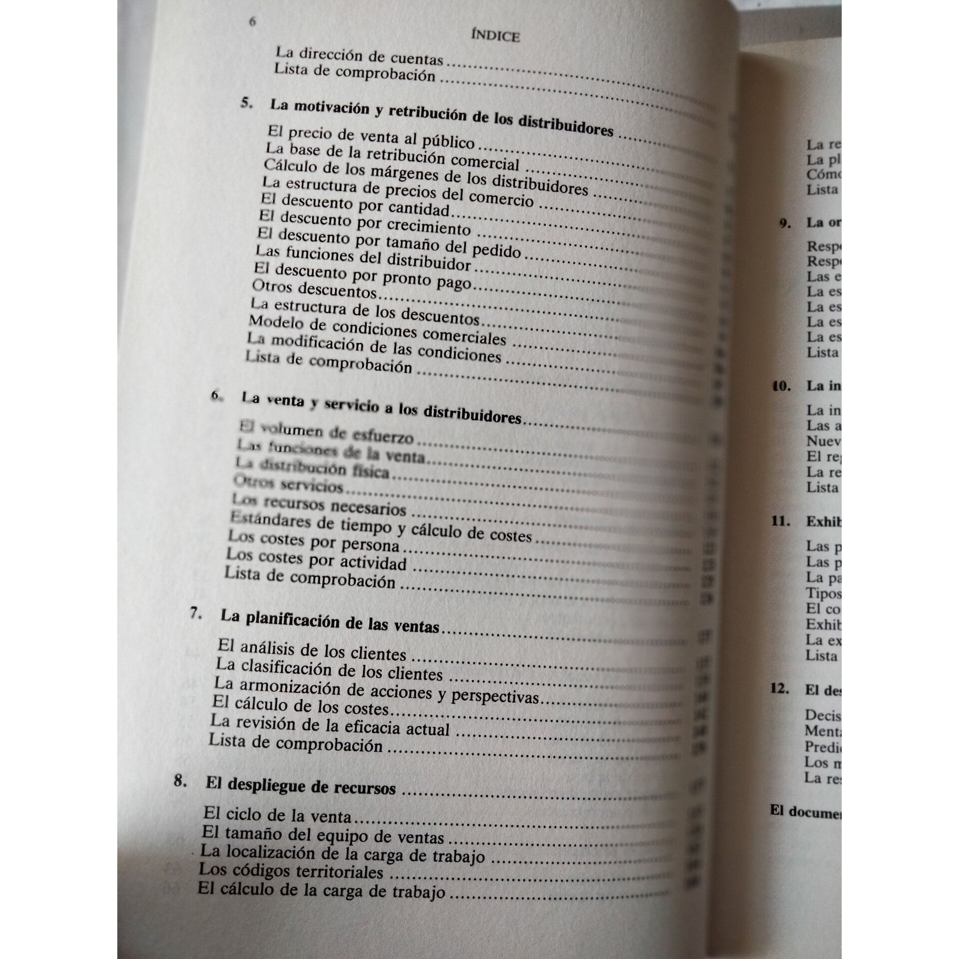 La distribución comercial - autor: A. Lawrence - 4